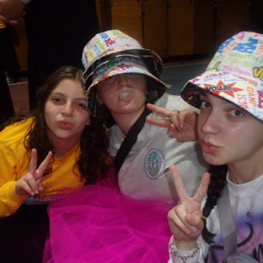 Meet your Posher, Chana malka